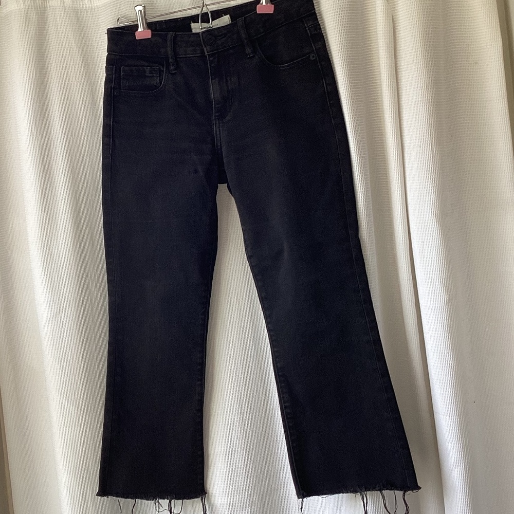 Hidden Cropped Black Jeans * 25” *